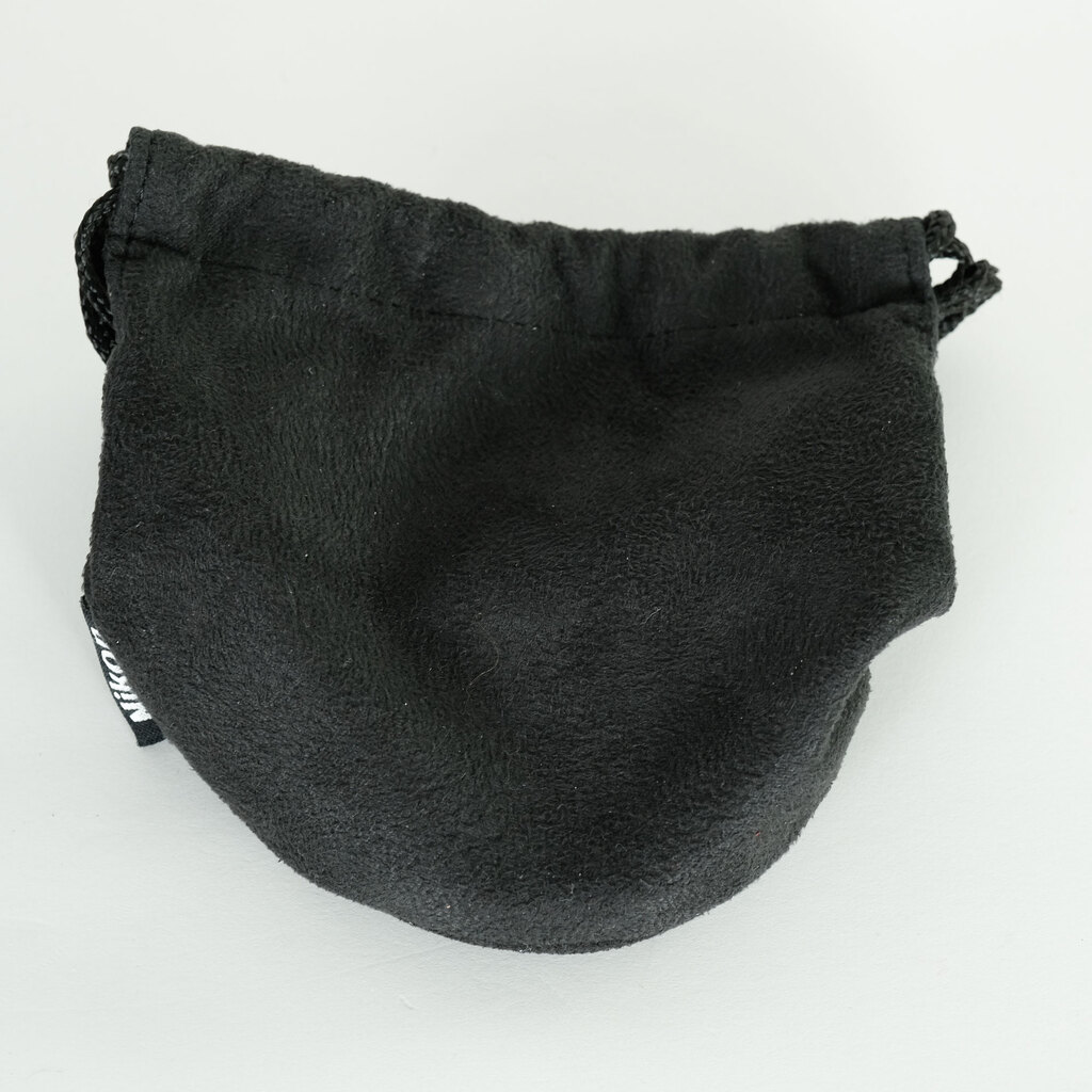 Nikon AF-S DX NIKKOR 35mm f/1.8G Nikon AF-S DX NIKKOR 35mm f/1.8G