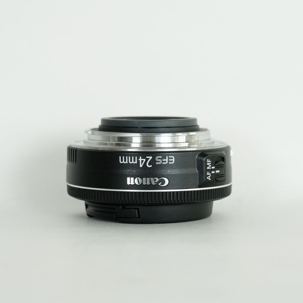 Canon EF-S24mm F2.8 STM Canon EF-S24mm F2.8 STM