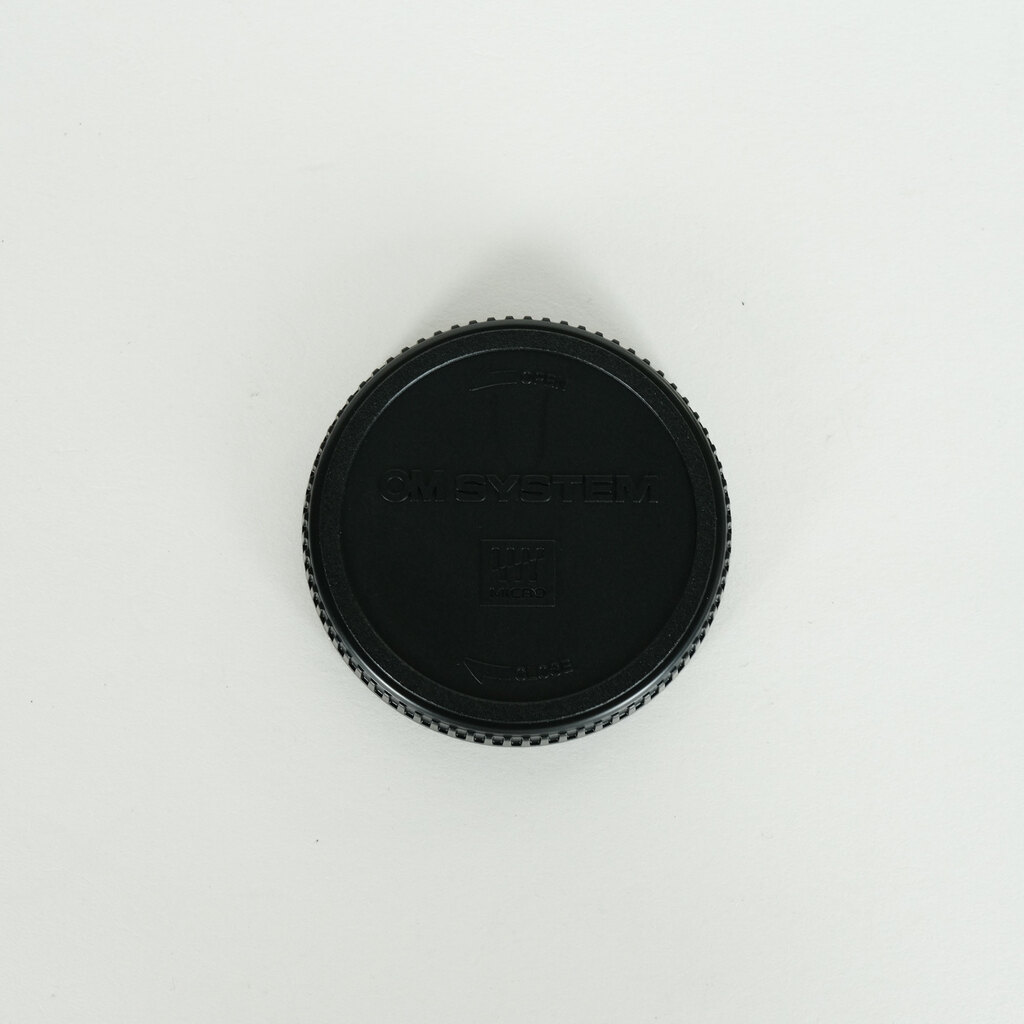 OLYMPUS M.ZUIKO DIGITAL ED 20mm F1.4 PRO OLYMPUS M.ZUIKO DIGITAL ED 20mm F1.4 PRO