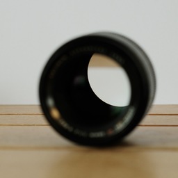 FUJIFILM XF56mmF1.2 R