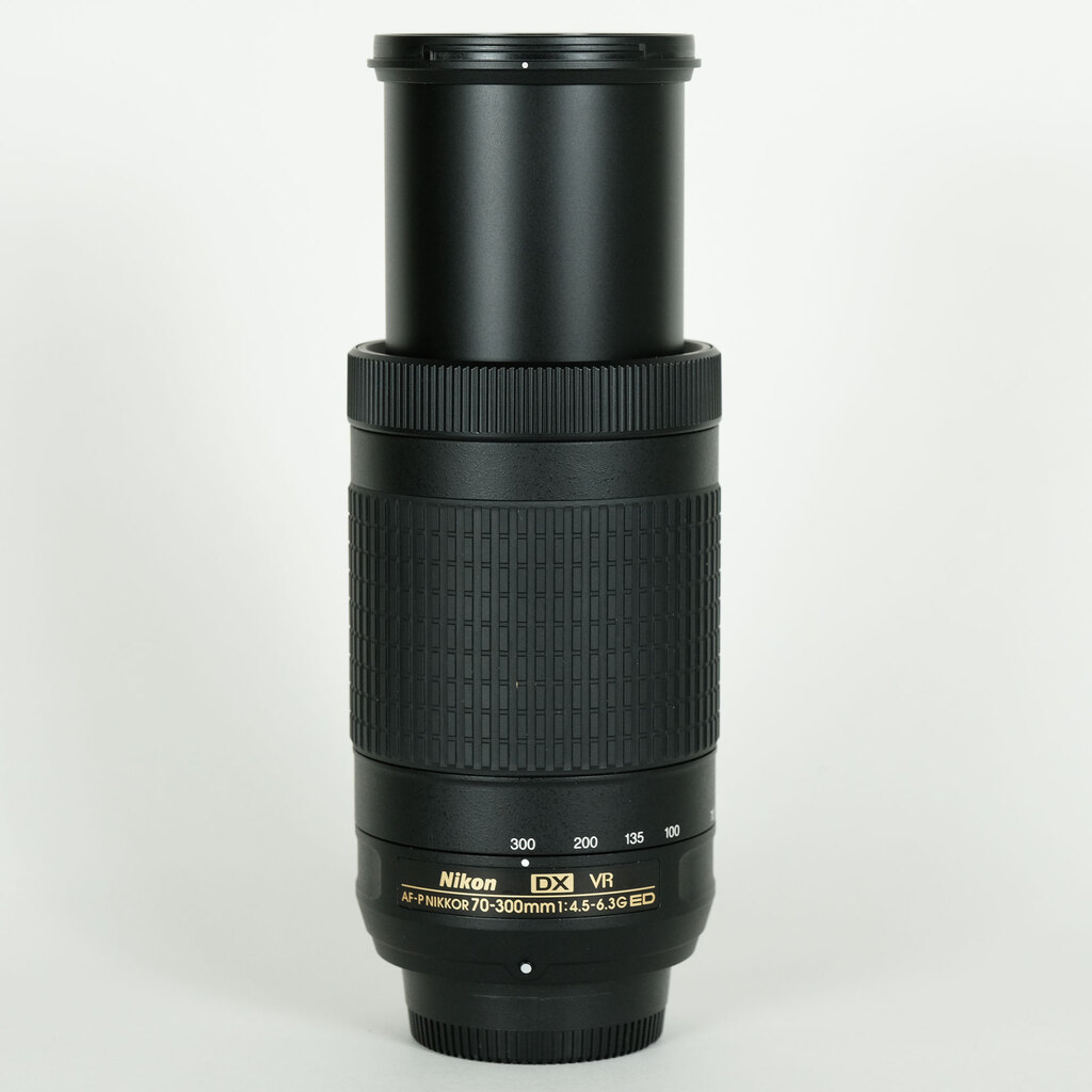 Nikon AF-P DX NIKKOR 70-300mm f/4.5-6.3G ED VR Nikon AF-P DX NIKKOR 70-300mm f/4.5-6.3G ED VR