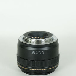 Canon EF28mm F1.8 USM Canon EF28mm F1.8 USM
