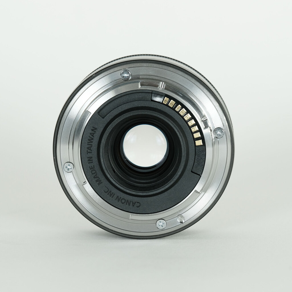 Canon EF-M22mm F2 STM Canon EF-M22mm F2 STM