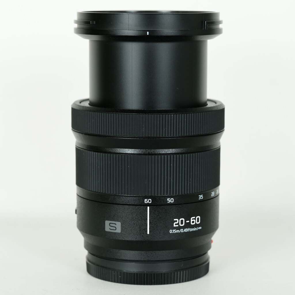 Panasonic LUMIX S 20-60mm F3.5-5.6 Panasonic LUMIX S 20-60mm F3.5-5.6