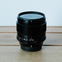 FUJIFILM XF56mmF1.2 R