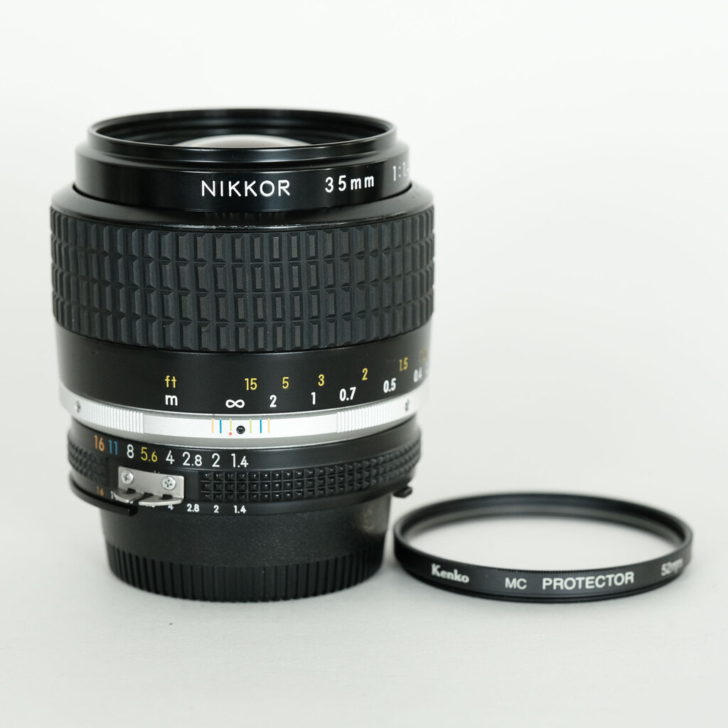 Nikon Ai Nikkor 35mm F1.4S Nikon Ai Nikkor 35mm F1.4S