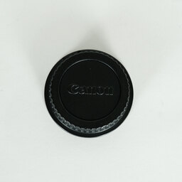 Canon EF-S18-135mm F3.5-5.6 IS Canon EF-S18-135mm F3.5-5.6 IS