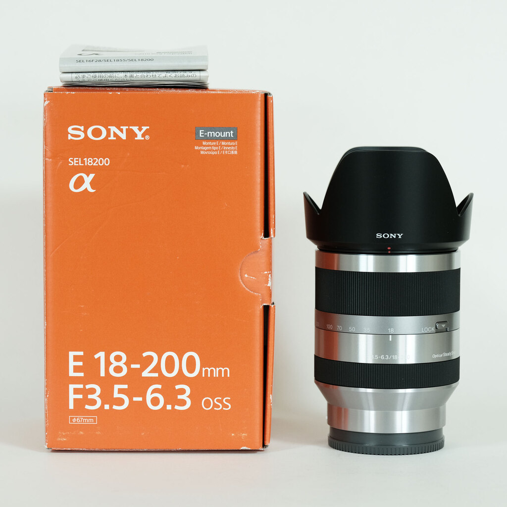 良品 ☆ソニー E18-200mm F3.5-6.3 OSS SEL18200