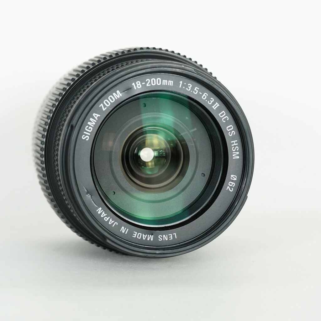 SIGMA 18-200mm F3.5-6.3 II DC OS HSM (キヤノンEF用)