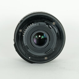 Nikon AF-S DX NIKKOR 18-55mm f3.5-5.6G VR II Nikon AF-S DX NIKKOR 18-55mm f3.5-5.6G VR II