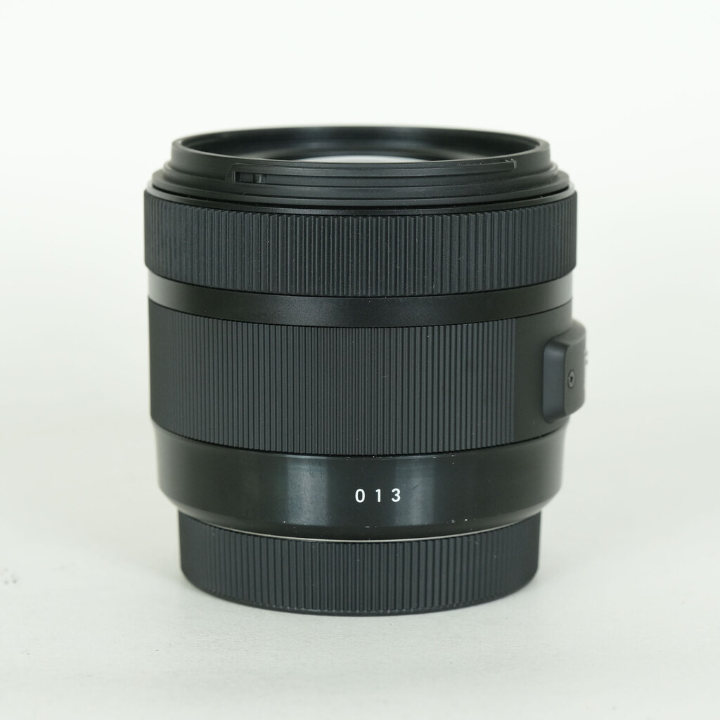 SIGMA 30mm F1.4 DC HSM | Art [キヤノン用]