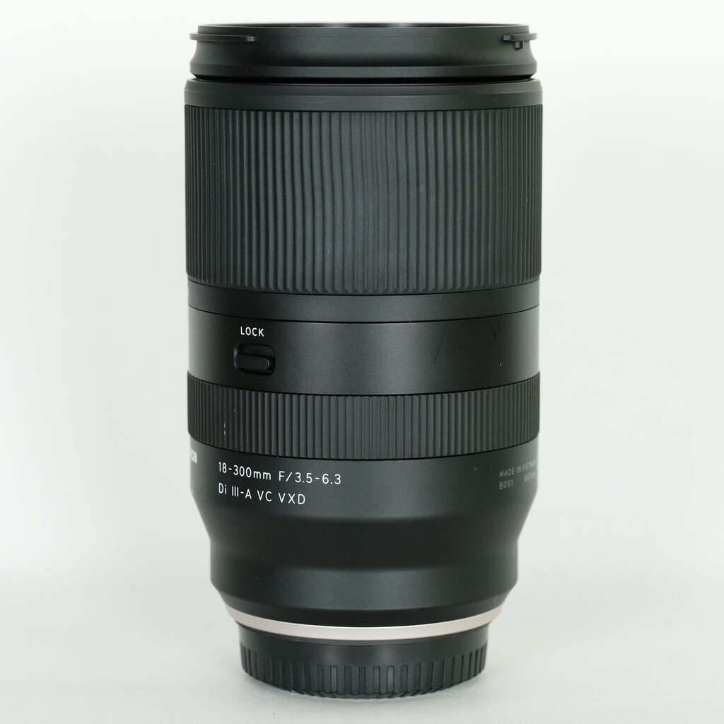 Canon EOS 50D 別売りレンズ　B061 18-300mm F/3.5-6.3 Di III-A VC VXD (B061) | タムロン | TAMRON