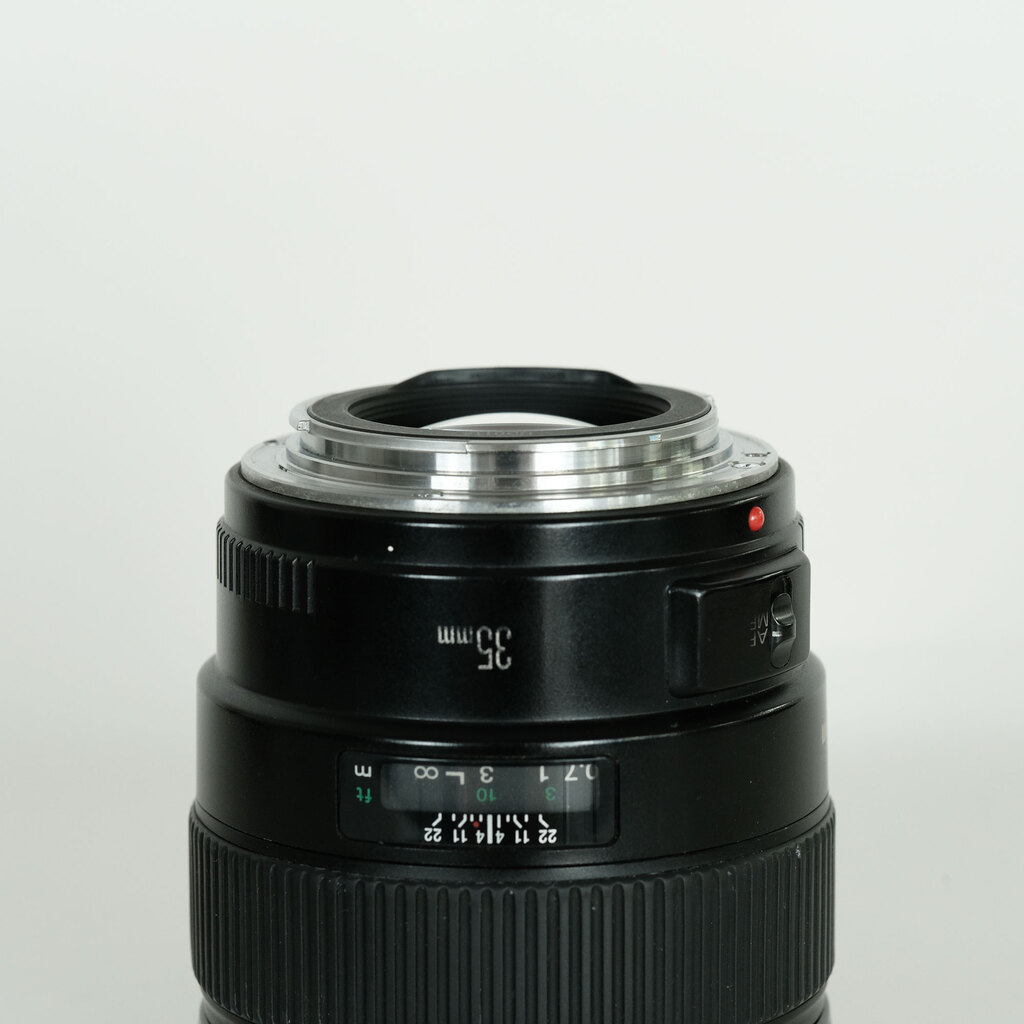 美品 CANON EF35mm F1.4L USM EFマウント Amazon.co.jp: Canon 単焦点レンズ EF35mm F1.4L USM フルサイズ