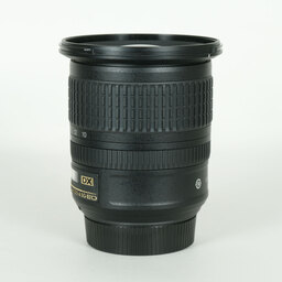 Nikon AF-S DX NIKKOR 10-24mm f/3.5-4.5G ED Nikon AF-S DX NIKKOR 10-24mm f/3.5-4.5G ED