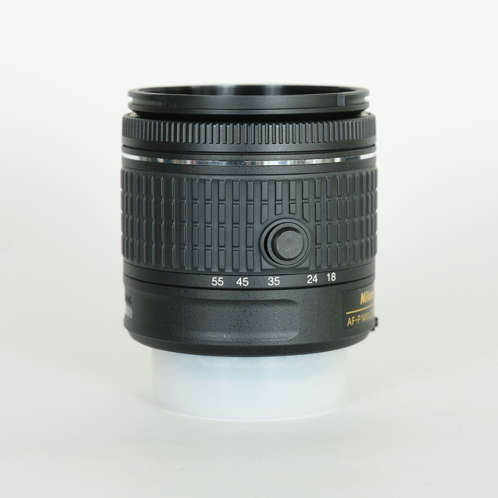 Nikon AF-P DX NIKKOR 18-55mm F3.5-5.6G VR Nikon AF-P DX NIKKOR 18-55mm F3.5-5.6G VR