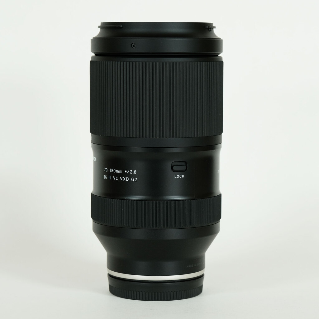 （2回のみ使用）TAMRON 70-180 mm F2.8 G2 A065 TAMRON 70-180mm F2.8 zoom evolves into the “G2” 2nd