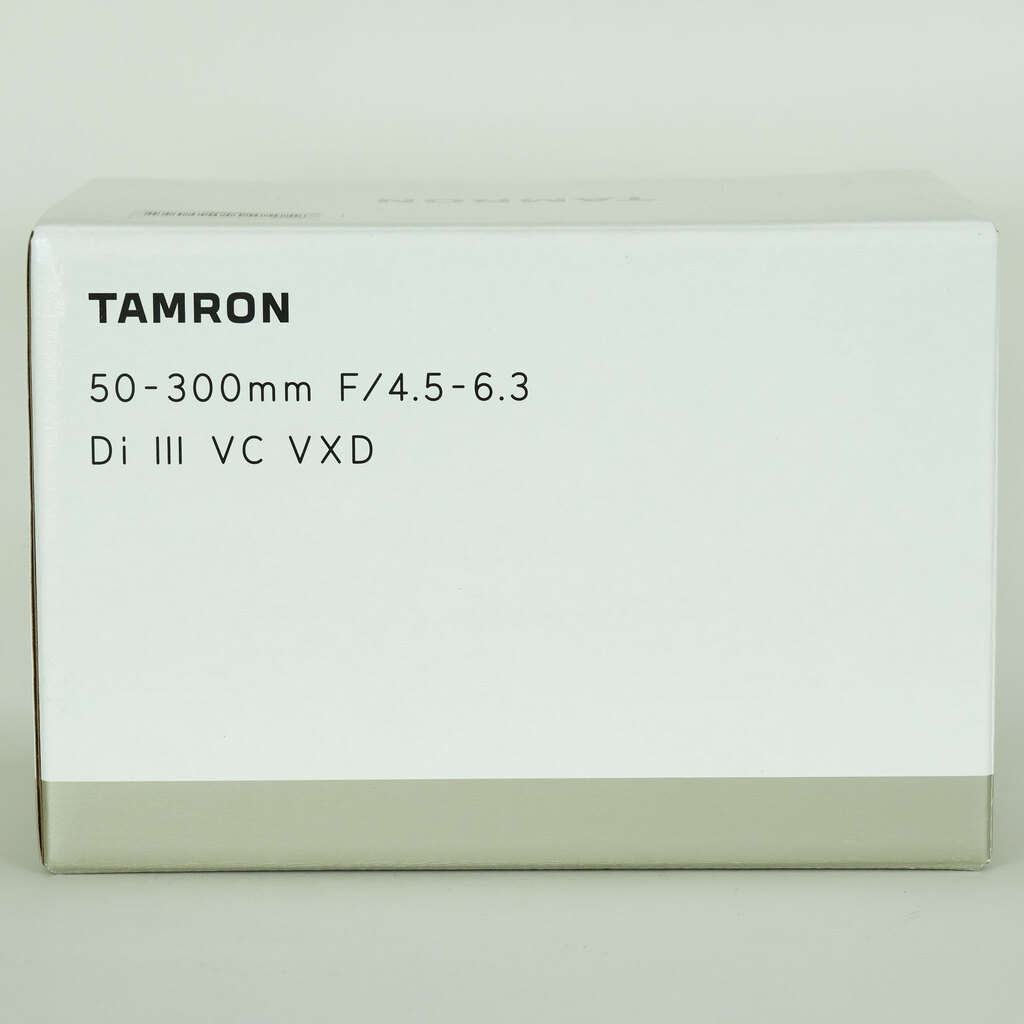 TAMRON 50-300mm F/4.5-6.3 Di III VC VXD (Model A069) [ソニーE用]