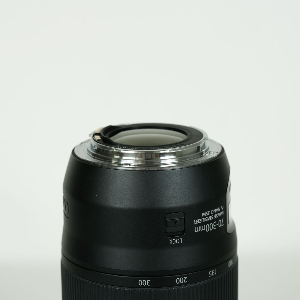 Canon EF70-300mm F4-5.6 IS II USM Canon EF70-300mm F4-5.6 IS II USM