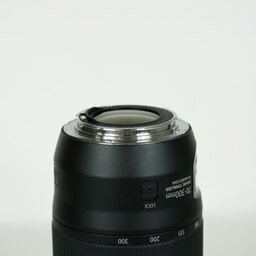 Canon EF70-300mm F4-5.6 IS II USM Canon EF70-300mm F4-5.6 IS II USM