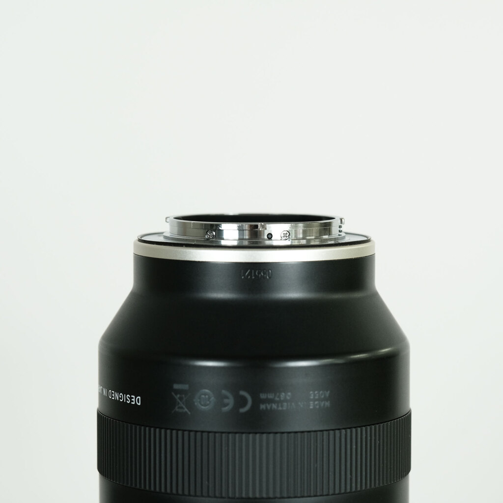 TAMRON 70-180mm F/2.8 Di III VXD (Model A056) [ ソニーE用 ]