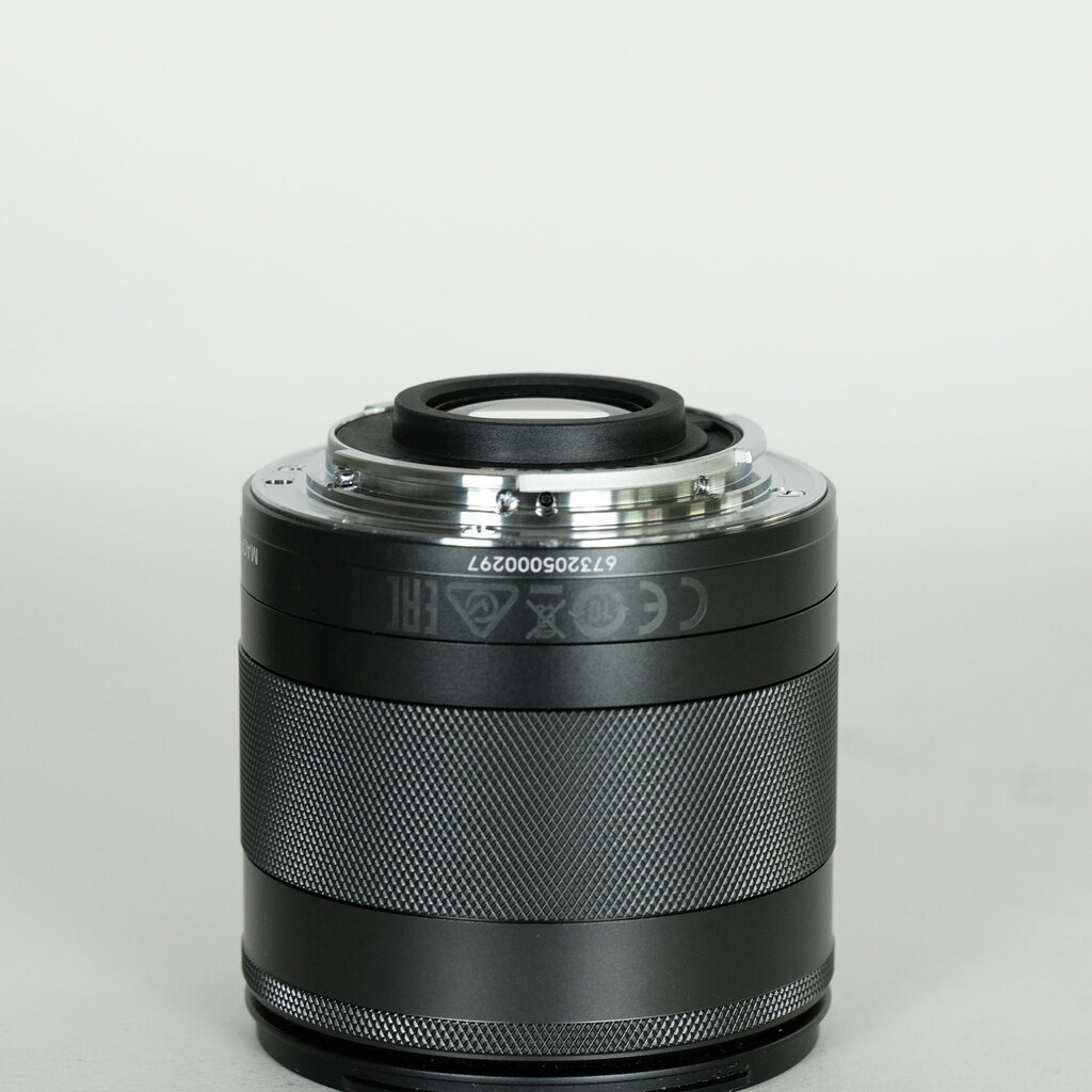 Canon EF-M11-22mm F4-5.6 IS STM Canon EF-M11-22mm F4-5.6 IS STM