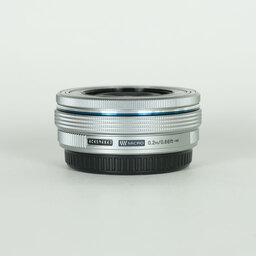 OLYMPUS M.ZUIKO DIGITAL ED 14-42mm F3.5-5.6 EZ シルバー OLYMPUS M.ZUIKO DIGITAL ED 14-42mm F3.5-5.6 EZ シルバー