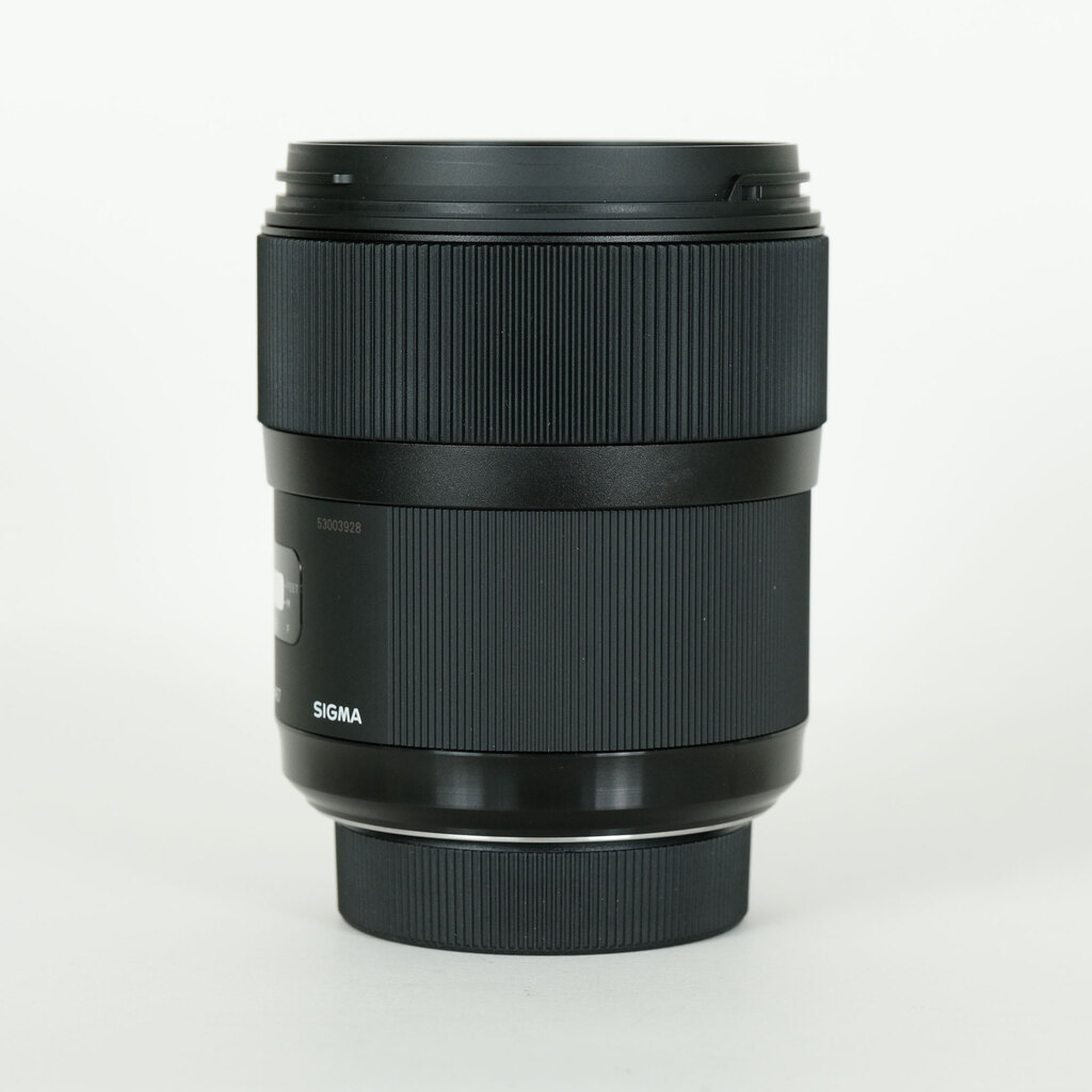 SIGMA 35mm F1.4 DG HSM Art ニコン用 Amazon.com : Sigma 35mm F1.4 Art DG HSM Lens for Nikon