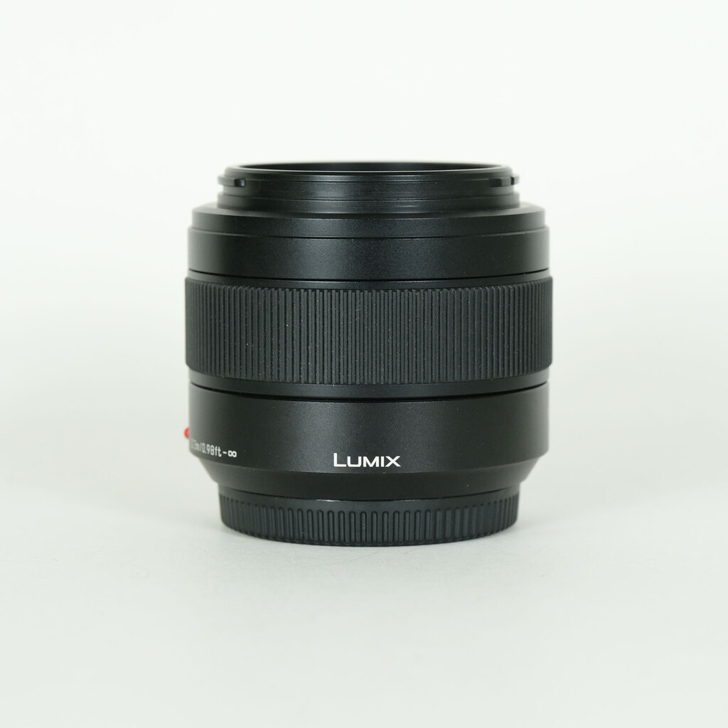 Panasonic LEICA DG SUMMILUX 25mm/F1.4 II ASPH.