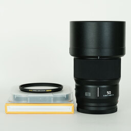 Panasonic LUMIX S 50mm F1.8 Panasonic LUMIX S 50mm F1.8