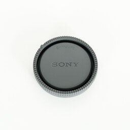 SONY E18-200mm F3.5-6.3 OSS SEL18200