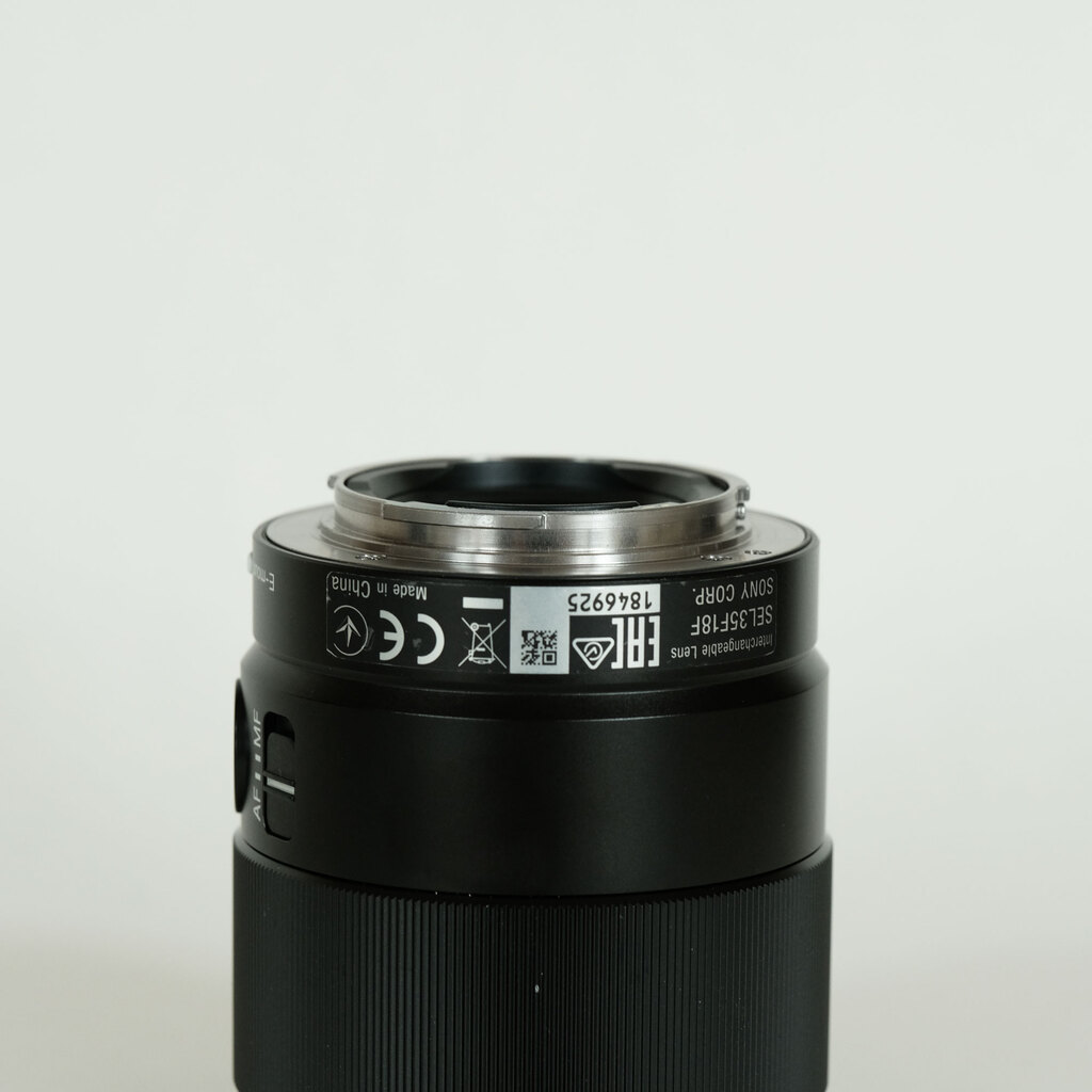 SONY FE 35mm F1.8 SEL35F18F SONY FE 35mm F1.8 SEL35F18F