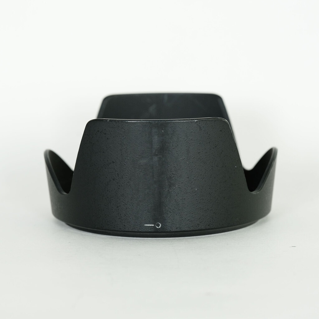 Nikon AF-S VR Zoom-Nikkor 24-120mm F3.5-5.6G IF-ED Nikon AF-S VR Zoom-Nikkor 24-120mm F3.5-5.6G IF-ED