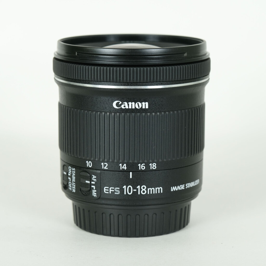 Canon EF-S10-18mm F4.5-5.6 IS STM
