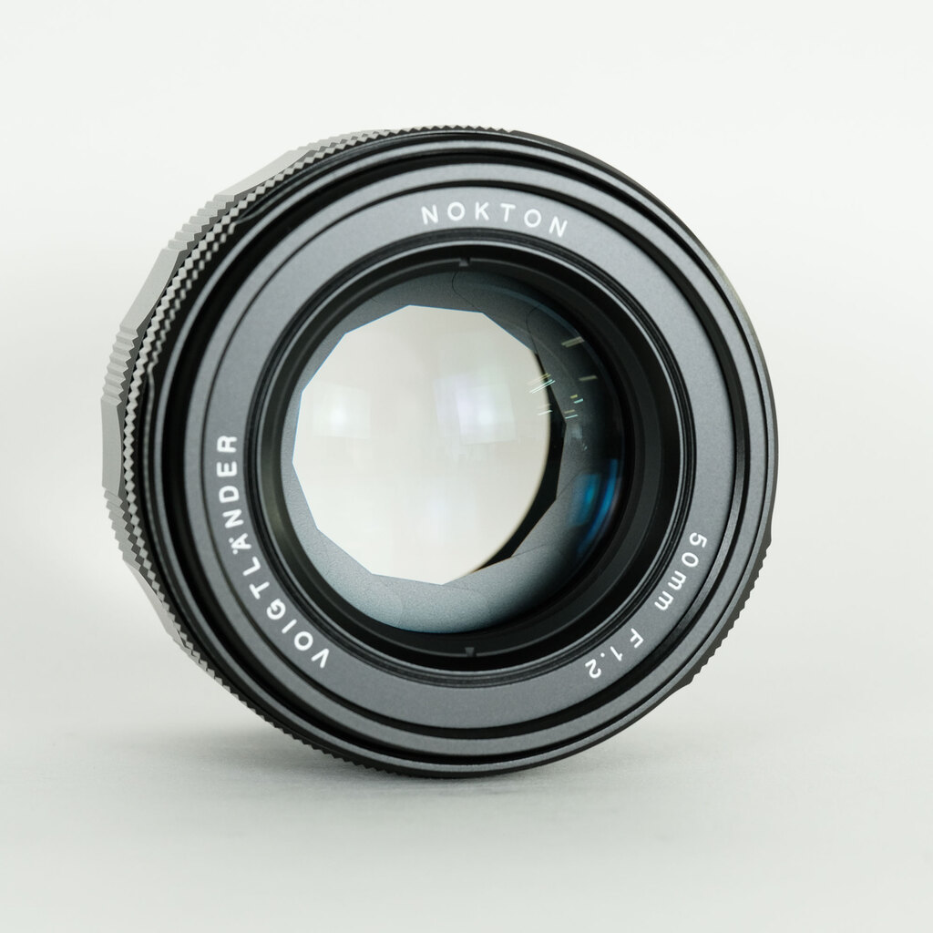 Voigtlander NOKTON 50mm F1.2 Aspherical E-mount (ソニーE用) Voigtlander NOKTON 50mm F1.2 Aspherical E-mount (ソニーE用)
