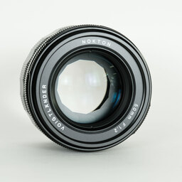 Voigtlander NOKTON 50mm F1.2 Aspherical E-mount (ソニーE用) Voigtlander NOKTON 50mm F1.2 Aspherical E-mount (ソニーE用)