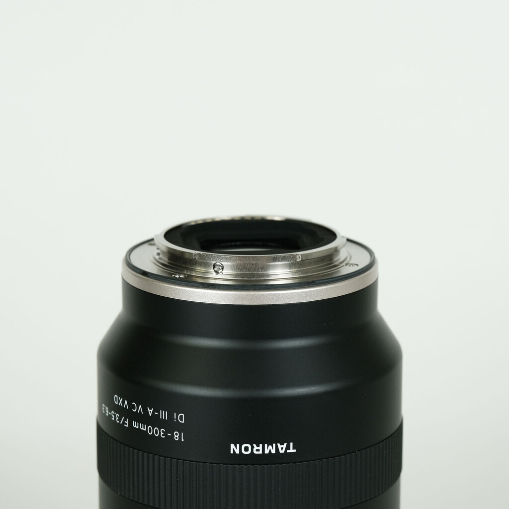 TAMRON 18-300mm F/3.5-6.3 Di III-A VC VXD (Model B061) [ソニーE用]