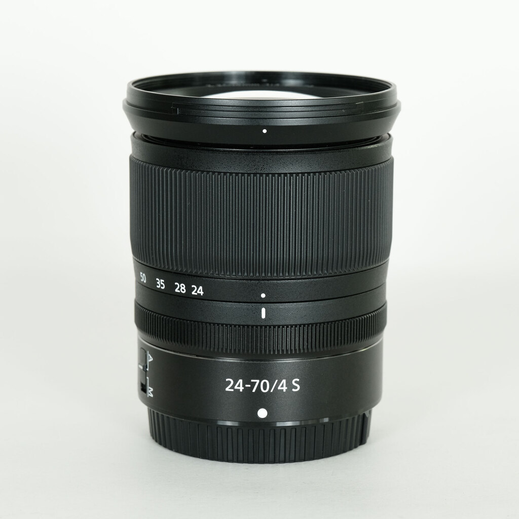 NIKKOR Z 24-70mm f/4 S 美品！おまけ付き Nikon NIKKOR Z 24-70mm f/4 Sの出品 | ONE SCENE（ワンシーン）