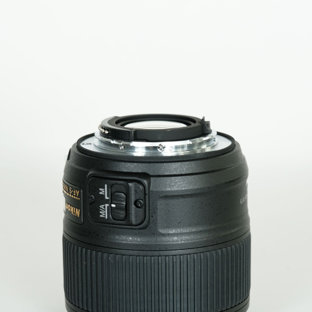 Nikon AF-S NIKKOR 35mm f/1.8G ED