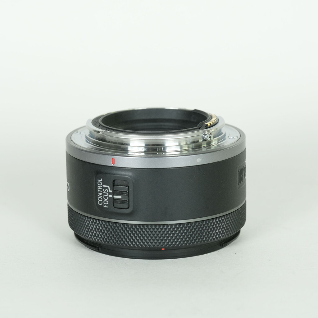 Canon RF50mm F1.8 STM