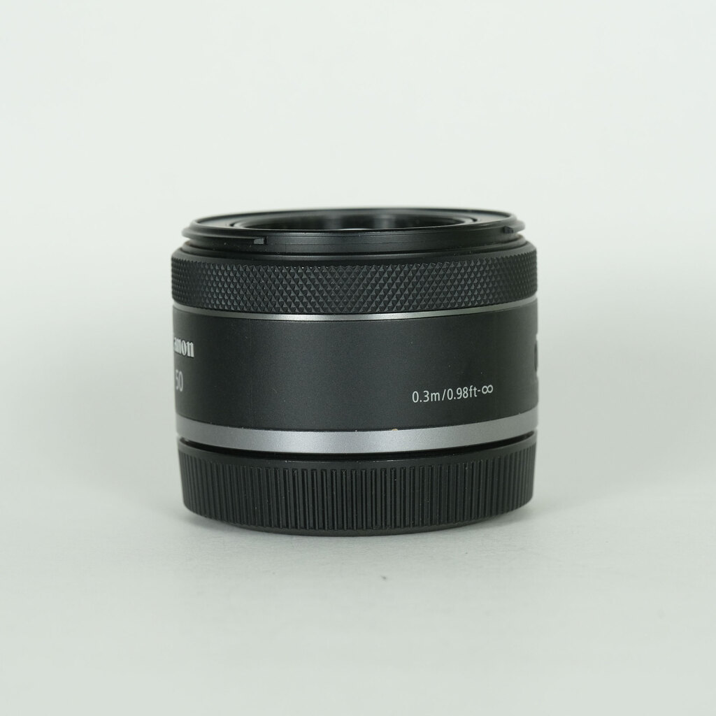 Canon RF50mm F1.8 STM