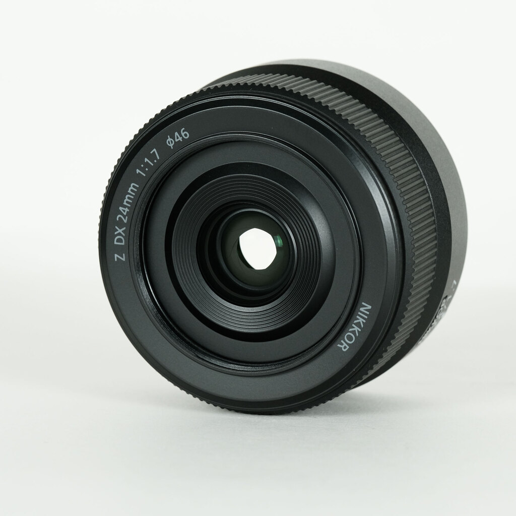 【美品】 NIKKOR Z DX 24mm f/1.7 レンズフィルター付き Amazon.co.jp: 【セット買い】 Nikon 単焦点レンズ NIKKOR Z DX