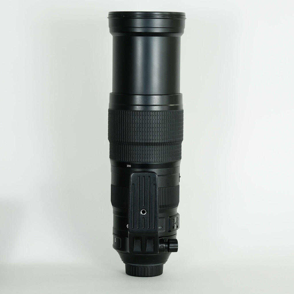 Nikon AF-S NIKKOR 200-500mm f/5.6E ED VR Nikon AF-S NIKKOR 200-500mm f/5.6E ED VR