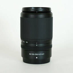 Nikon NIKKOR Z DX 50-250mm f/4.5-6.3 VR Nikon NIKKOR Z DX 50-250mm f/4.5-6.3 VR