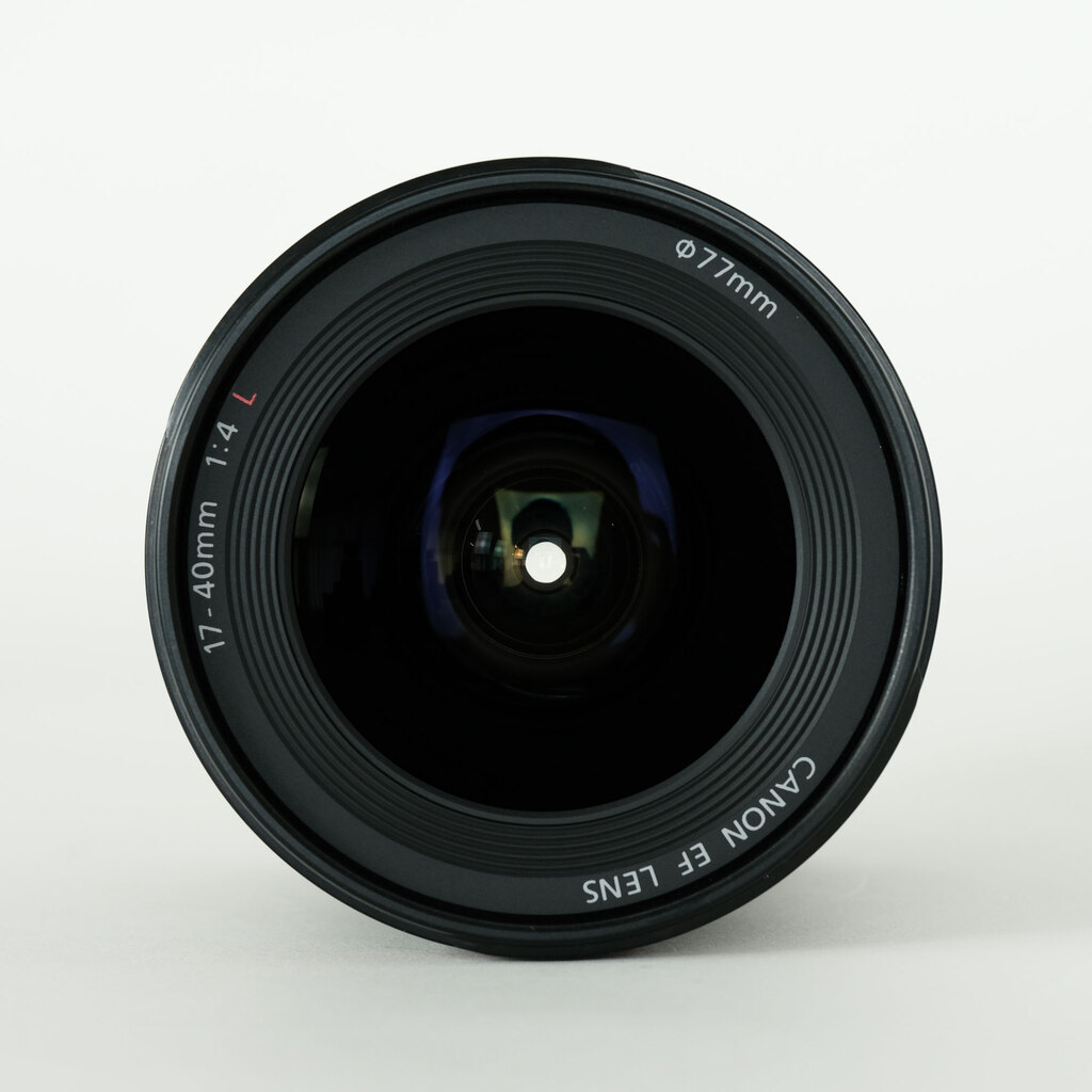Canon EF17-40mm F4L USM Canon EF17-40mm F4L USM