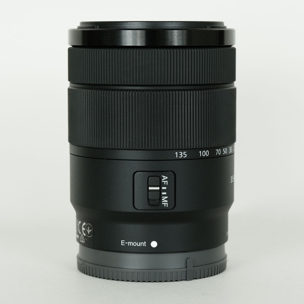 SONY E 18-135mm F3.5-5.6 OSS SEL18135