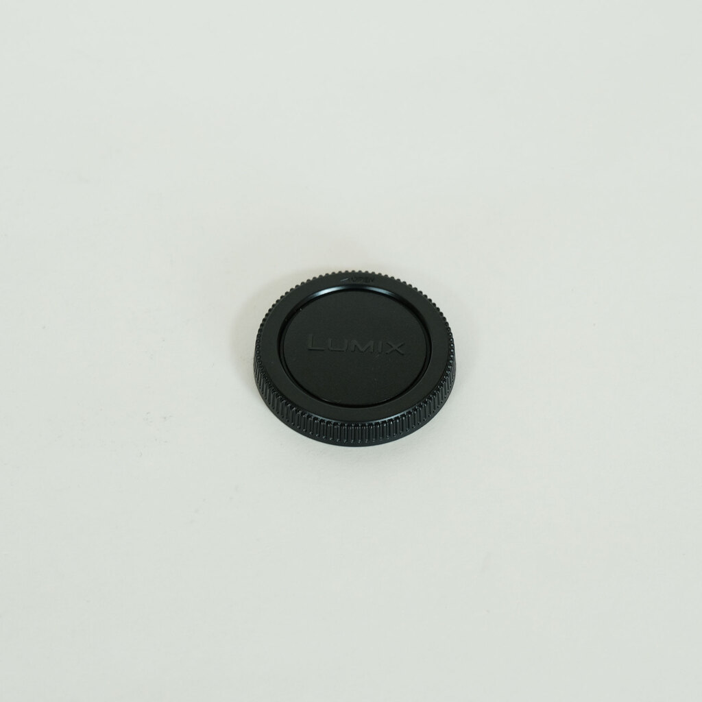 Panasonic LEICA DG VARIO-ELMARIT 12-60mm / F2.8-4.0 ASPH. / POWER O.I.S. Panasonic LEICA DG VARIO-ELMARIT 12-60mm / F2.8-4.0 ASPH. / POWER O.I.S.