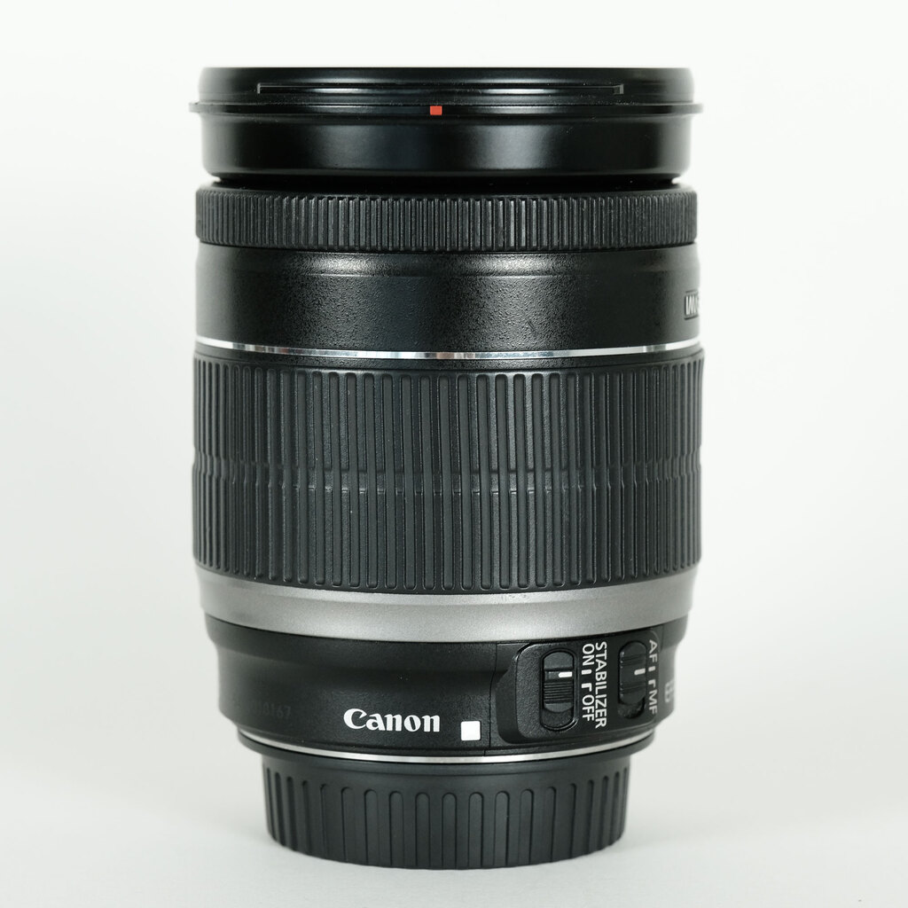 Canon EF-S18-200mm F3.5-5.6 IS