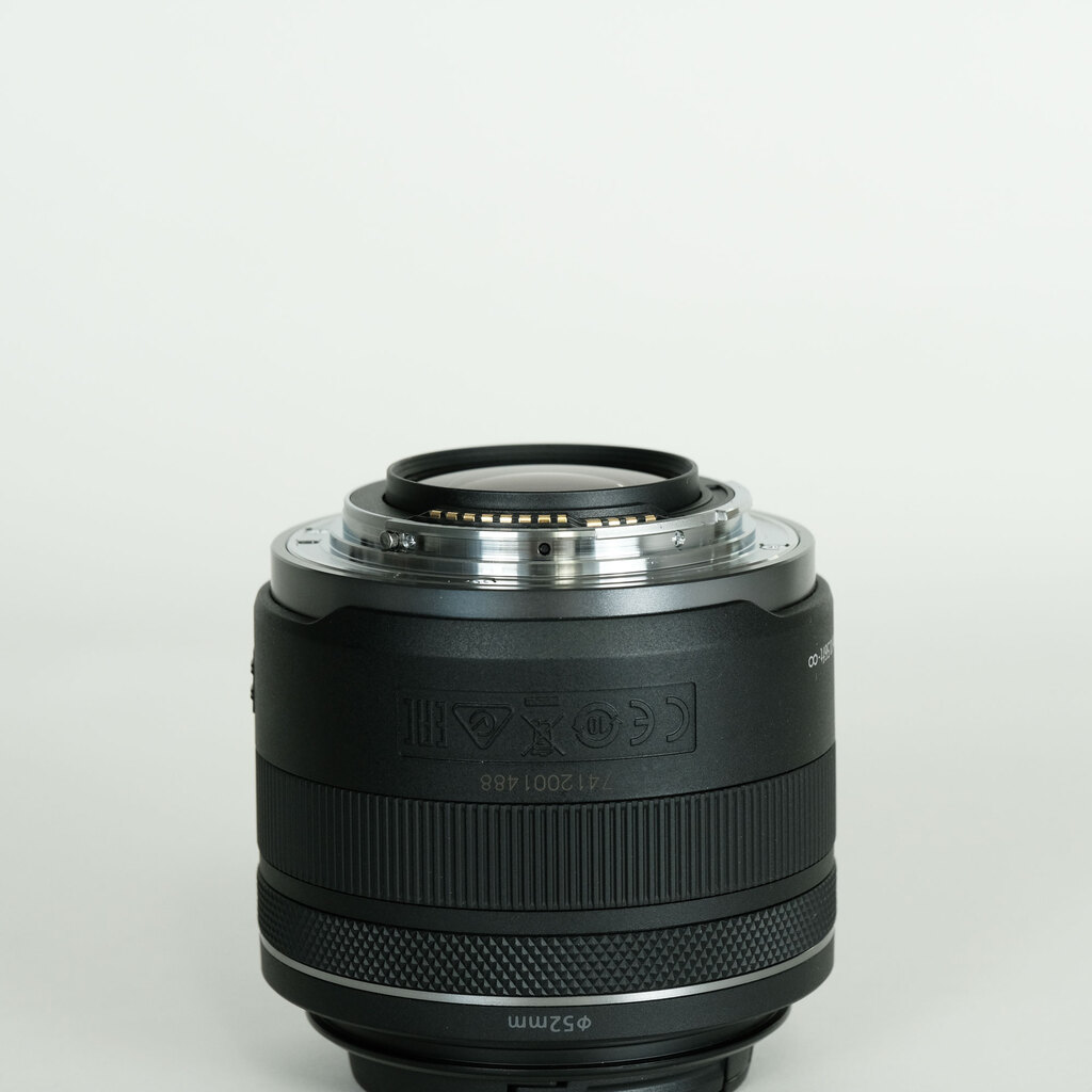 Canon RF35mm F1.8 MACRO IS STM