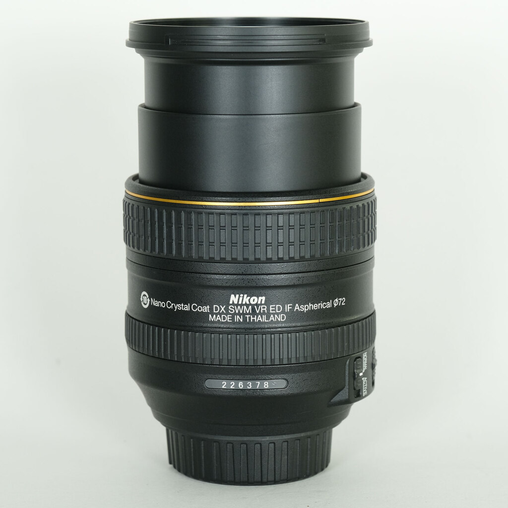 Nikon AF-S DX NIKKOR 16-80mm f/2.8-4E ED VR Nikon AF-S DX NIKKOR 16-80mm f/2.8-4E ED VR
