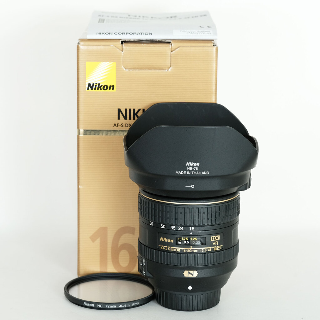 Nikon AF-S DX NIKKOR 16-80mm f/2.8-4E ED VR Nikon AF-S DX NIKKOR 16-80mm f/2.8-4E ED VR